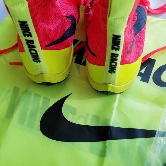 Nike Zoom Victory 4 XC flyknit track shoes - Picture 3 of 5